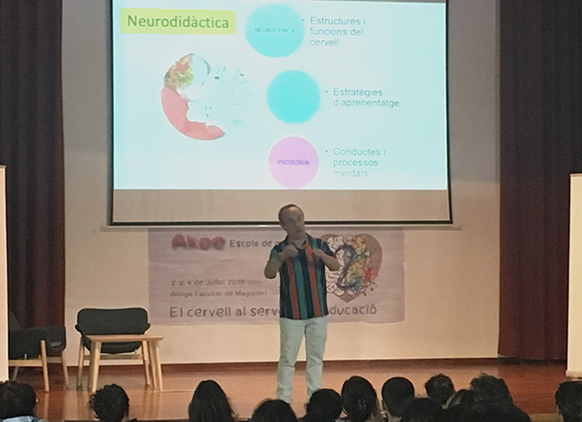 Josep Arregui en las Jornadas de Neuroeducación en Valencia