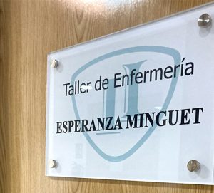 Placa taller Enfermería Esperanza Minguet